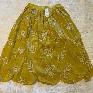 New Mystree MIDI Skirt